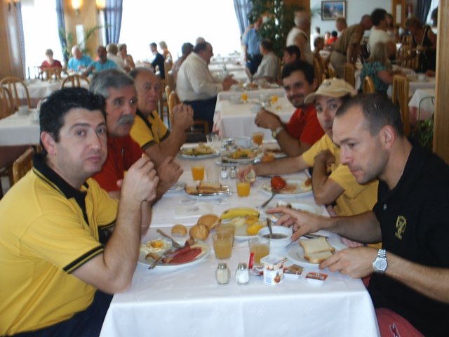 salidadelgrupo2004atenerife52.jpg